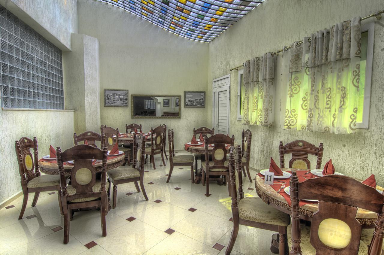 Hotel Ville Des Roses Blida Luaran gambar